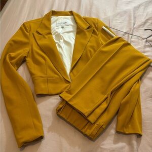 Fashion Nova Cropped Mustard Yellow Blazer Jacket